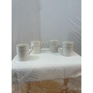 Vintage Mug/Candle Holder 1998 Gold Trimmed Classic